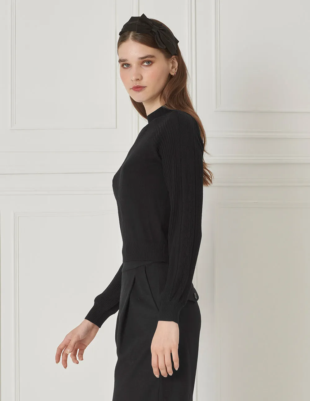 BORA AKSU Lightweight Wool Base Slight Boot Sleeves Pullover